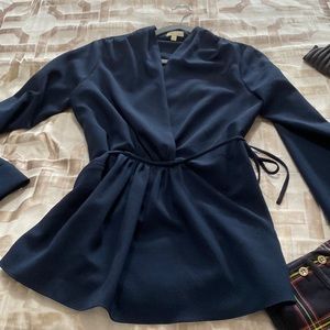 Thosbamma size 4